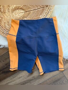 WILO the Label Biker Shorts Activewear Navy Blue Orange Size Small NWT